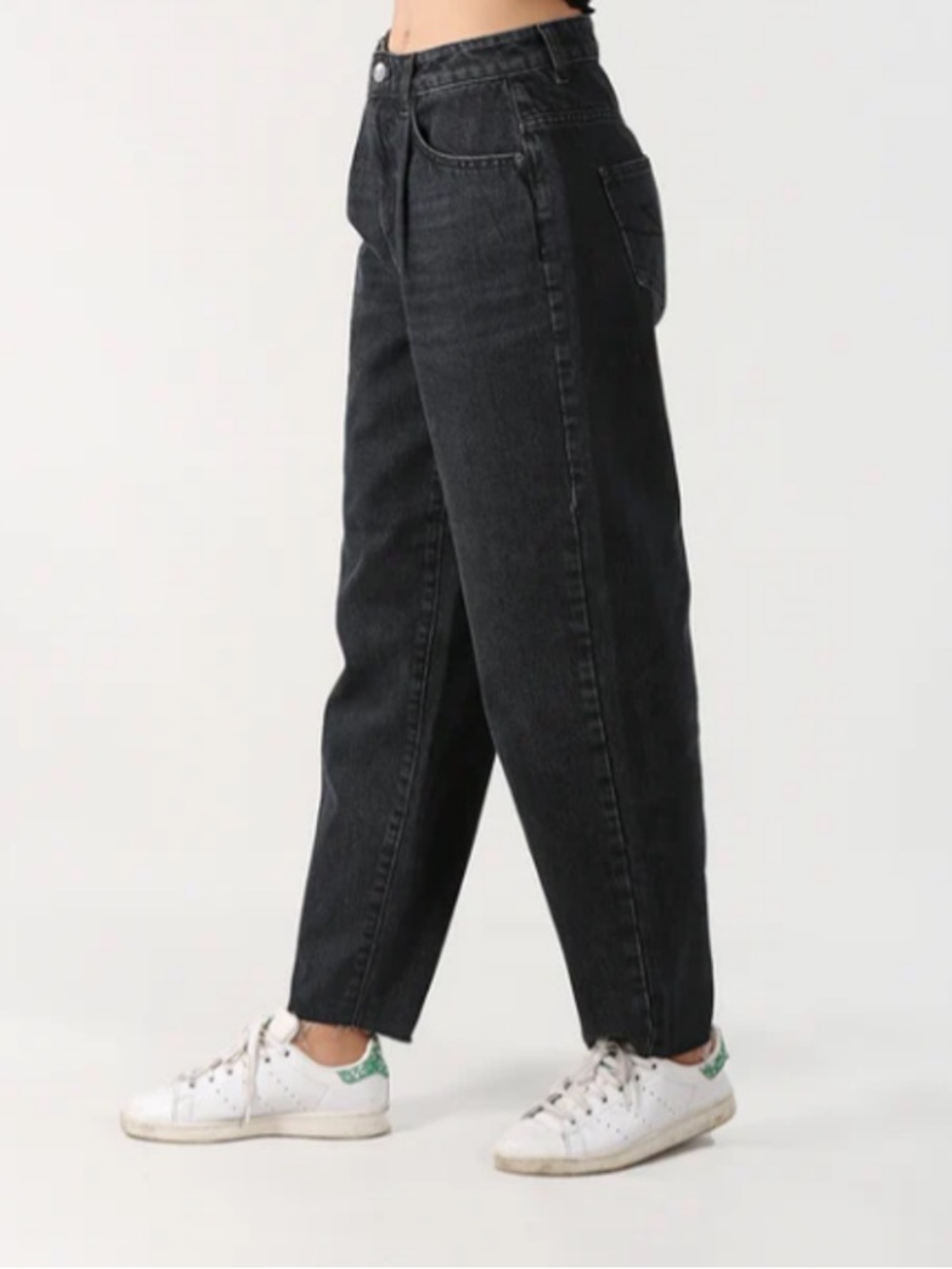Old Navy Extra High Rise Barrel Leg Denim Jeans Relaxed Fit Baggy Street 8 - Picture 2 of 10
